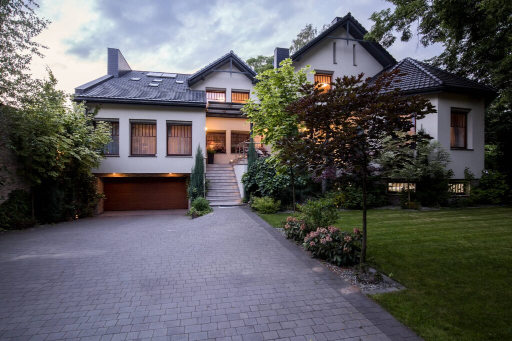 Block paver driveway company in Dublin